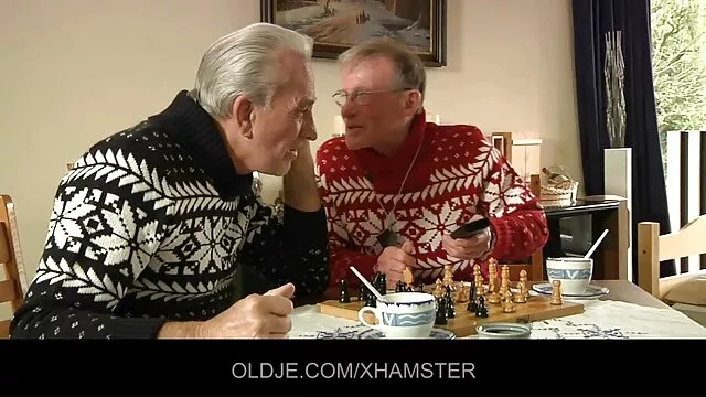 Brązowe włosy darmowe filmy xxx porno spadają Mi Na twarz