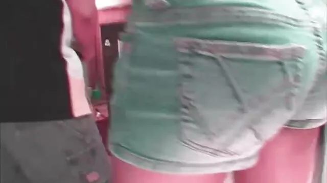 Młody darmowe sex filmy puszyste człowiek przysłał kanapę